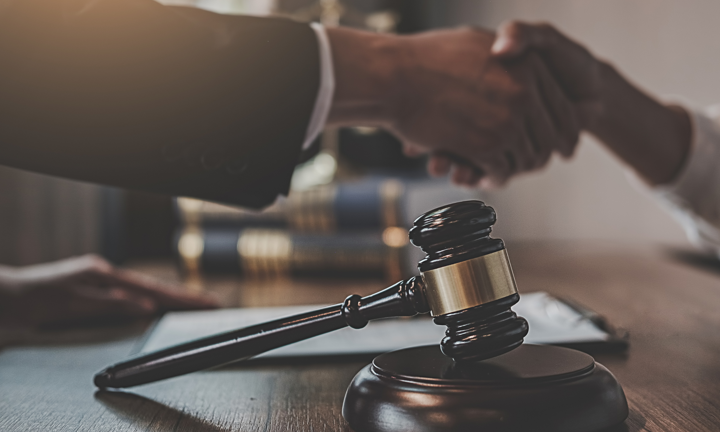 How a Tulsa Red Light Car Accident Attorney Helps Your Case