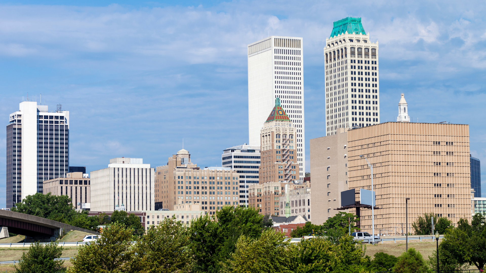 Tulsa Police Arrest Woman for Early Morning DUI Crash